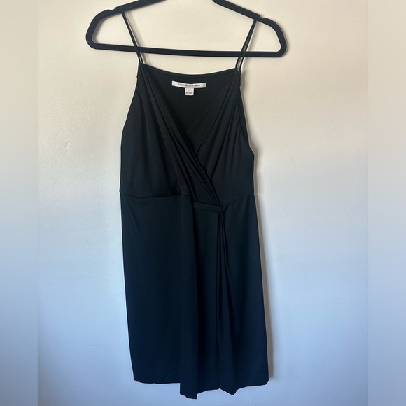 LIKE NEW Diane Von Furstenberg Black Silk Mini Strappy Dress Size 6 - Picture 2 of 7